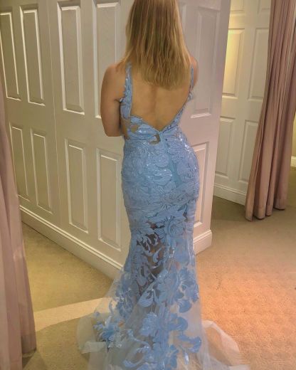Sexy Spaghetti Straps Deep V-neck Appliques Lace Open Back Mermaid Prom Dress