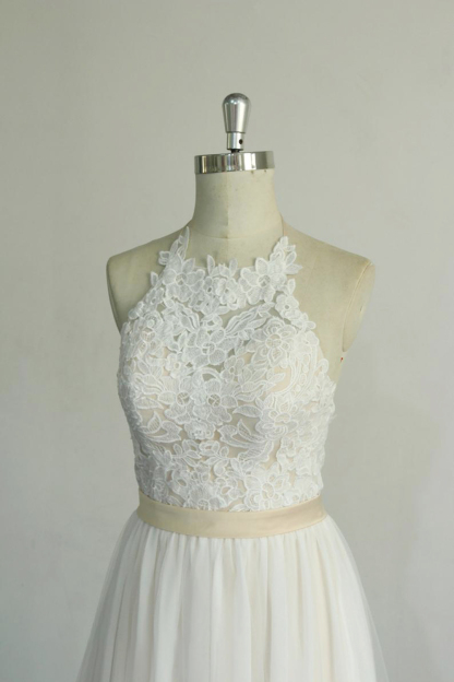 Elegant Long Halter Lace Tulle A-line Wedding Dress