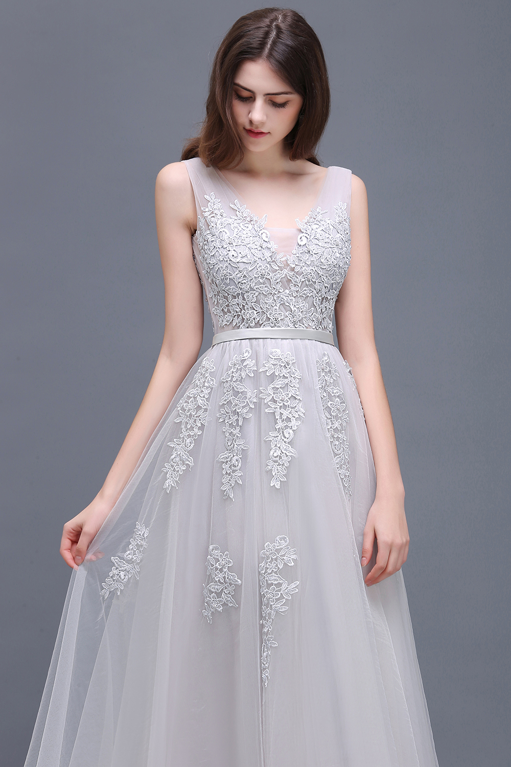 Fabulous V-neck Tulle A-line Evening Dress