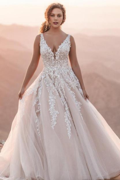 Long Open Back Tulle Appliques Lace A-Line Wedding Dress with Ruffles