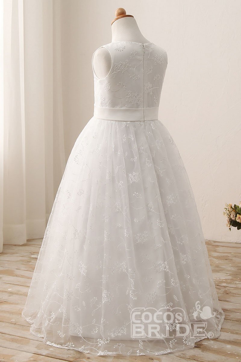 White Scoop Neck Short Sleeveless Ball Gown Flower Girls Dress