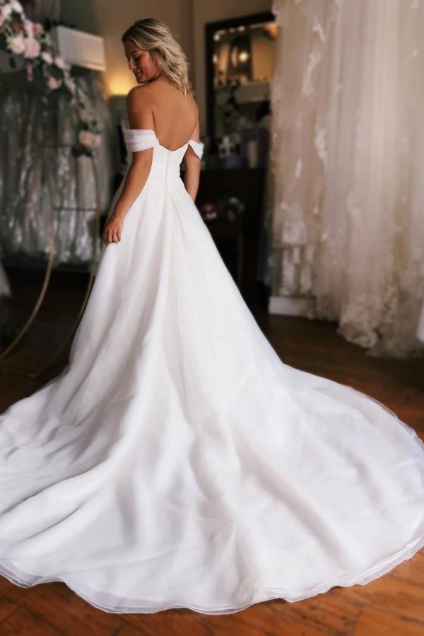 White Long A-line Off the Shoulder High Slit Backless Wedding Dresses –  COCOSBRIDE