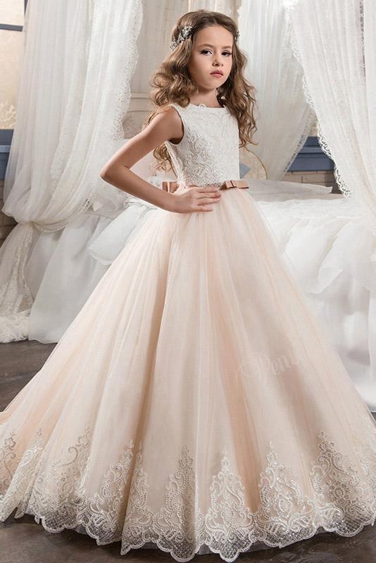 White Scoop Neck Sleeveless Ball Gown Flower Girls Dress