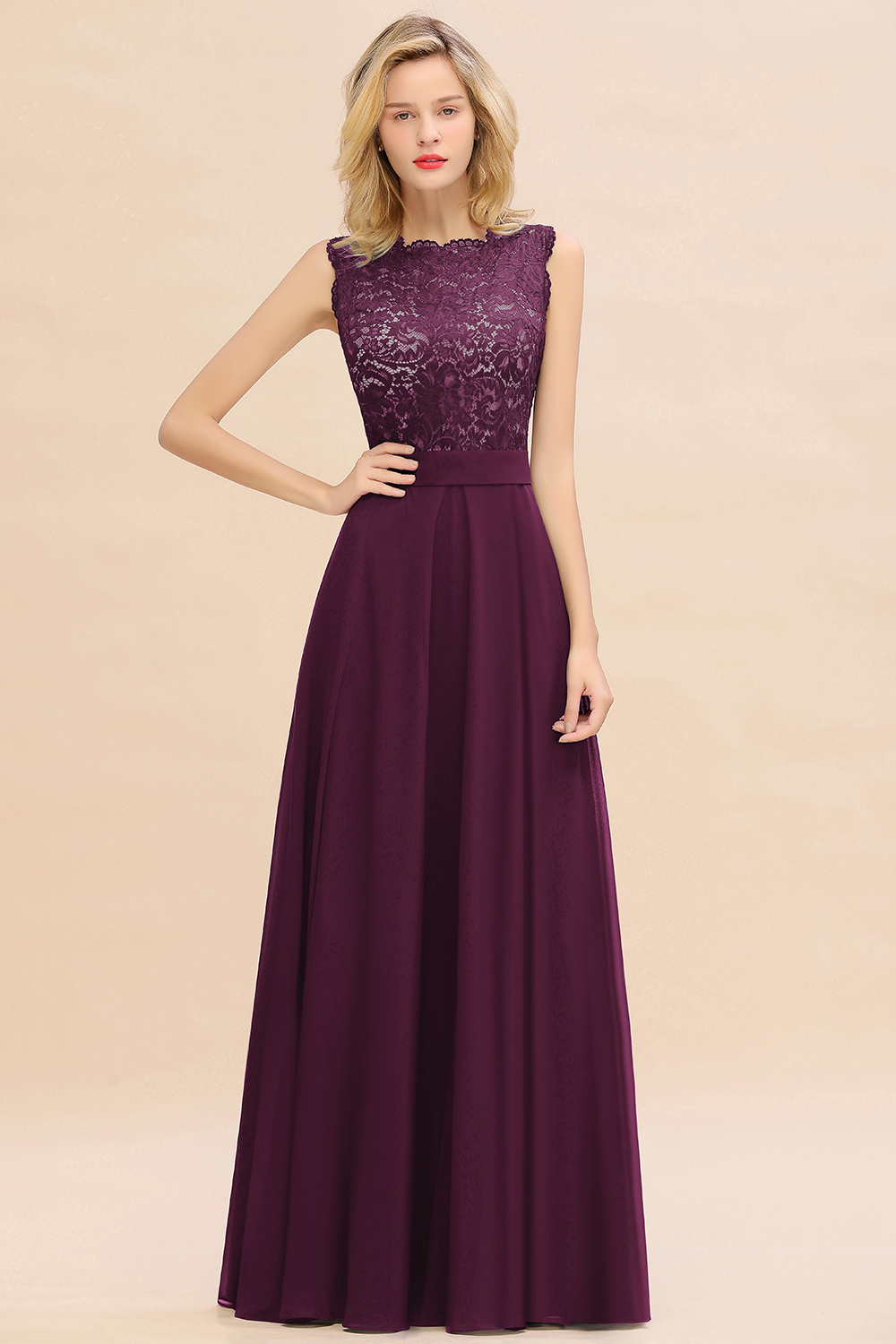 Exquisite Scoop Sleeveless A-line Bridesmaid Dress