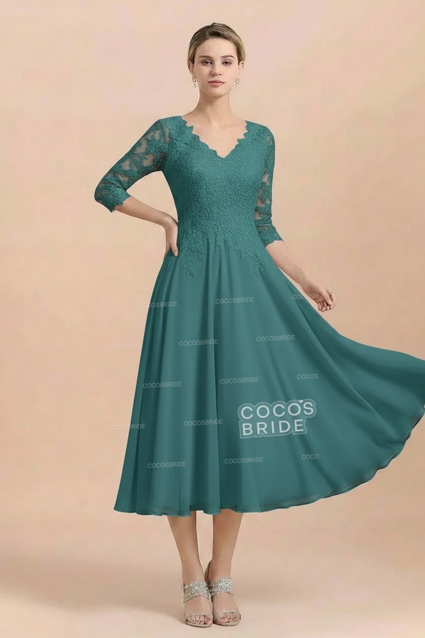 A-Line V-Neck 3/4 Sleeves Chiffon Short Mother Of The Bride Dresses With Lace