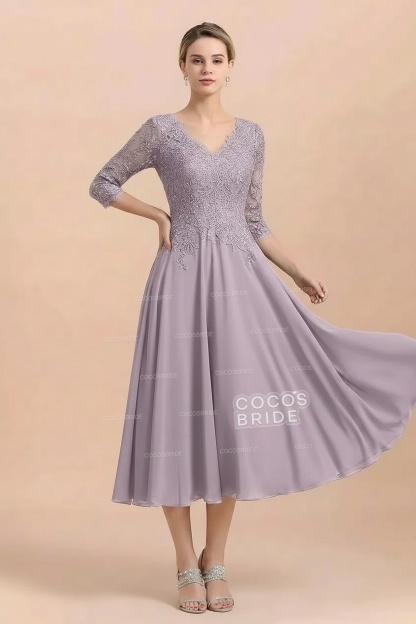 A-Line V-Neck 3/4 Sleeves Chiffon Short Mother Of The Bride Dresses With Lace