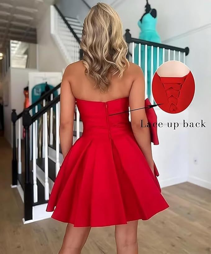 Chic Short A-line Sleeveless Strapless Ruched Lace Up Homecoming Dresses with Bow - CoCosBride