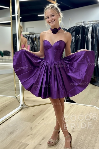 Sweetheart A-Line Short Satin Homecoming Dress