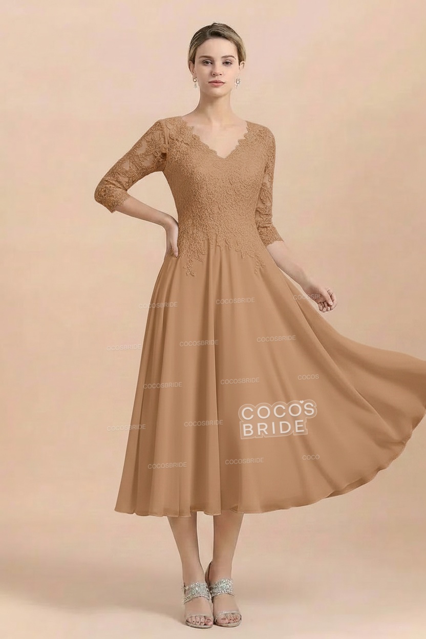 A-Line V-Neck 3/4 Sleeves Chiffon Short Mother Of The Bride Dresses With Lace
