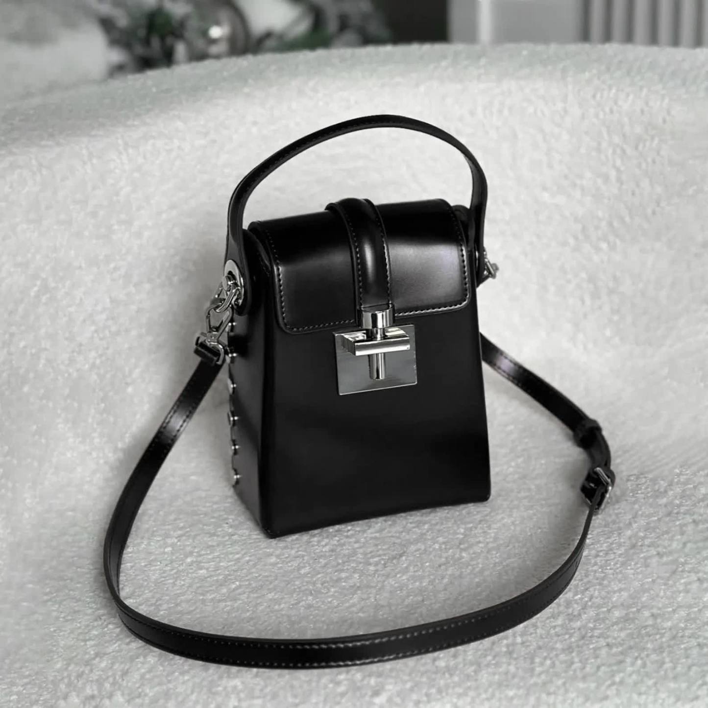 Leather Shoulder Bags, Leather Box Bag, Minimal Design Shoulder Bag