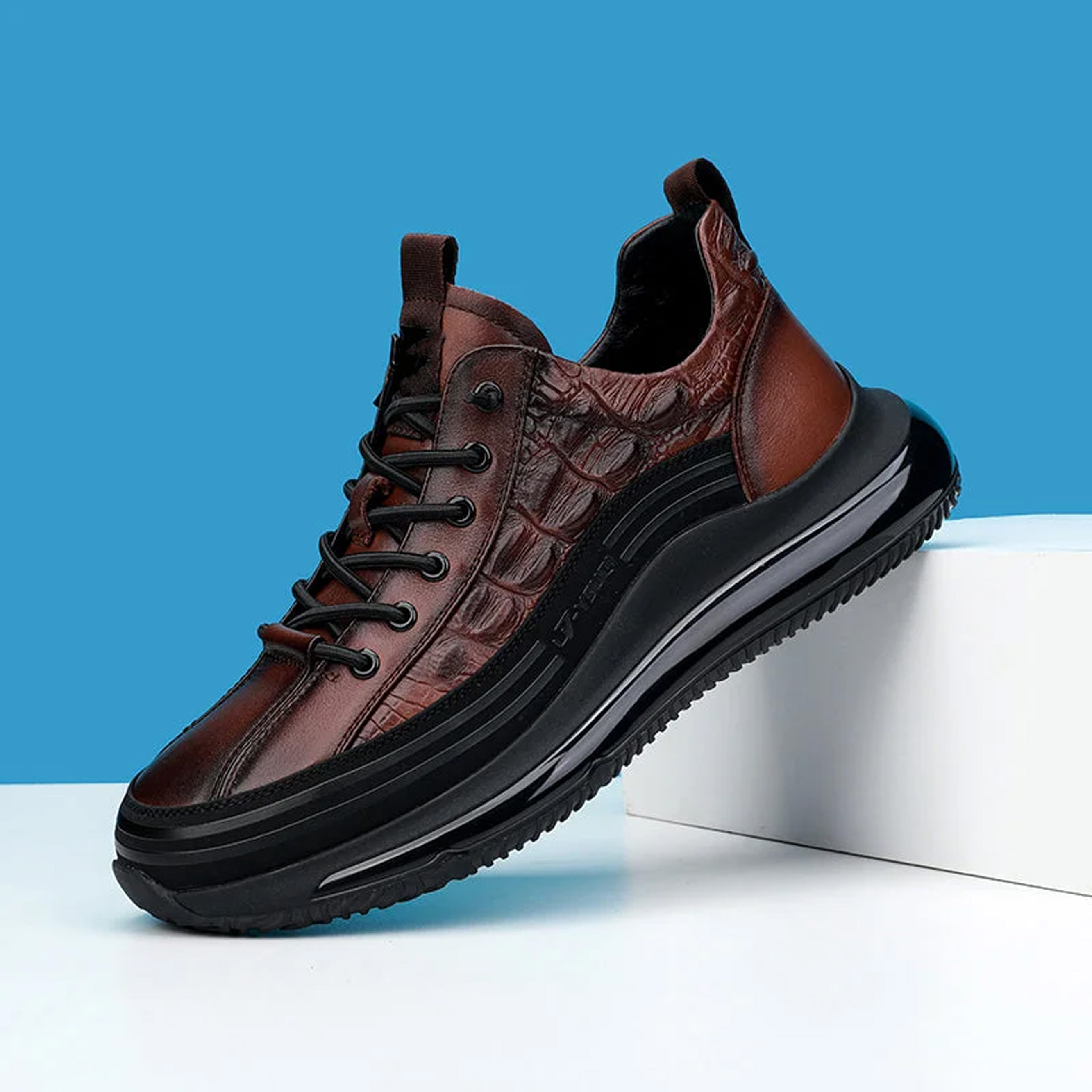 New casual sports leather shoes