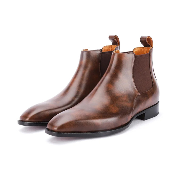 Retro British style Chelsea boots