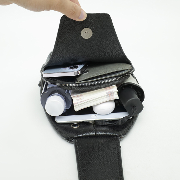 Crocodile Leather Chest Bag Crossbody Men-Zdaazd