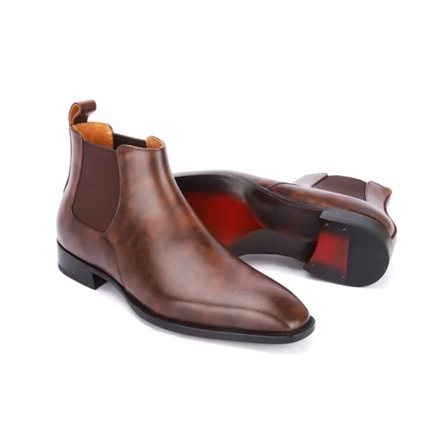 Retro British style Chelsea boots