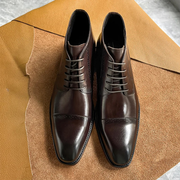 Casual square-toe leather shoes