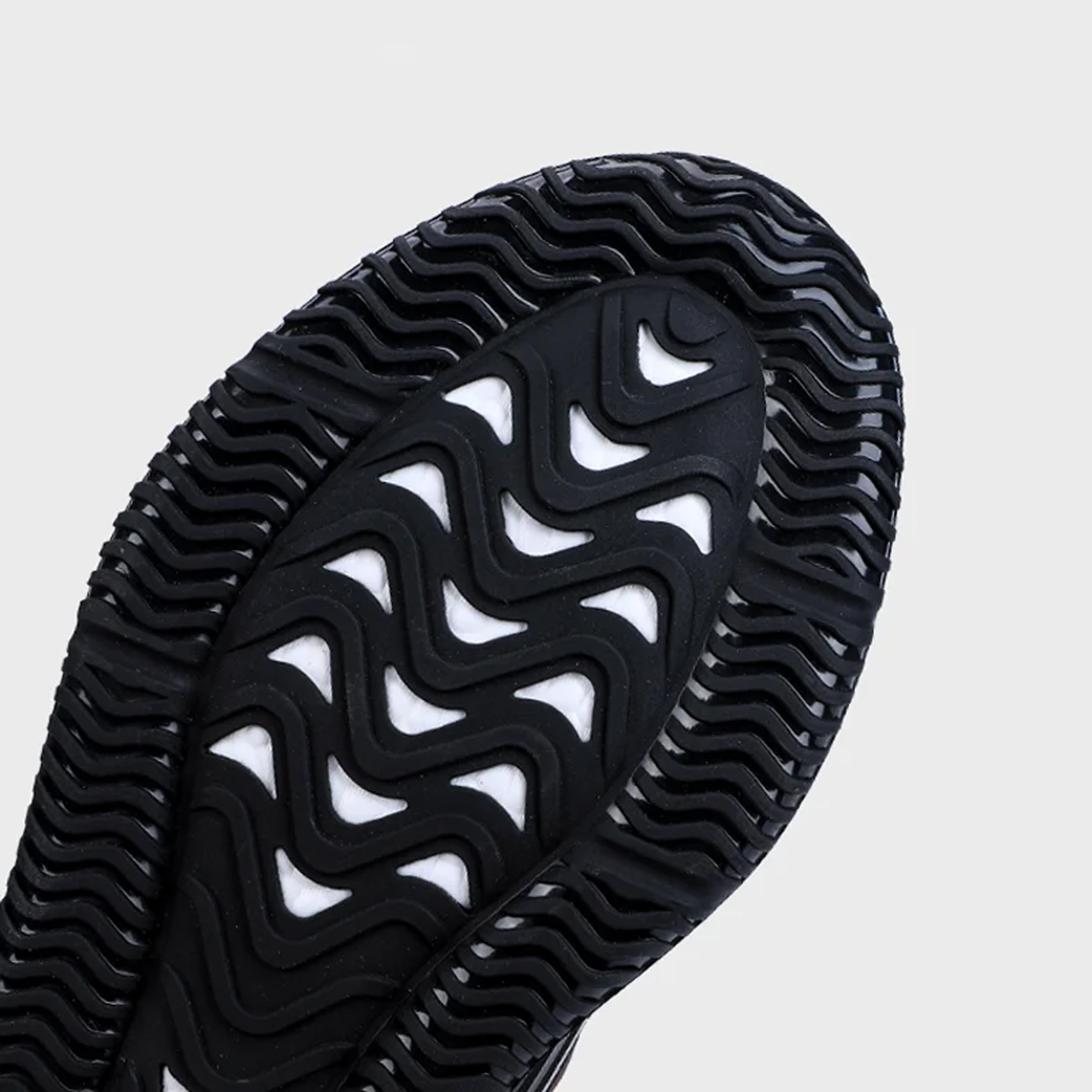 New casual sports leather shoes