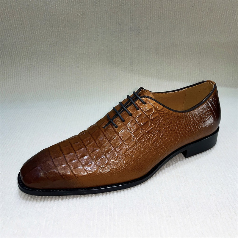 New crocodile-embossed leather shoes