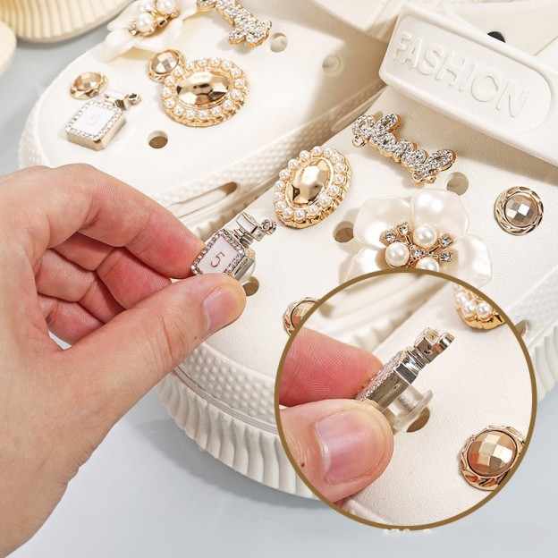 Hole shoes accessories diy pearl metal rhinestone chain decorative buckle-Zdaazd