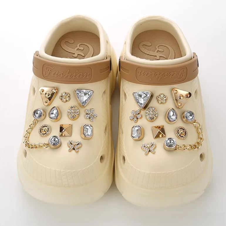 Hole shoes accessories diy pearl metal rhinestone chain decorative buckle-Zdaazd