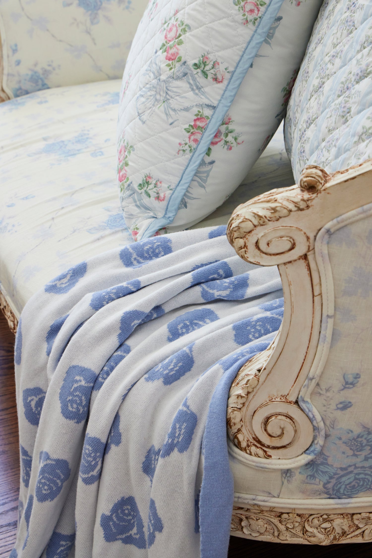 Rose Jacquard Blanket-keyifs