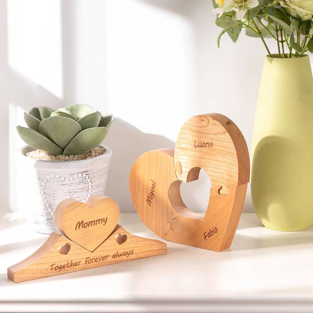 Woodood Personalized Wooden Heart Family Puzzle