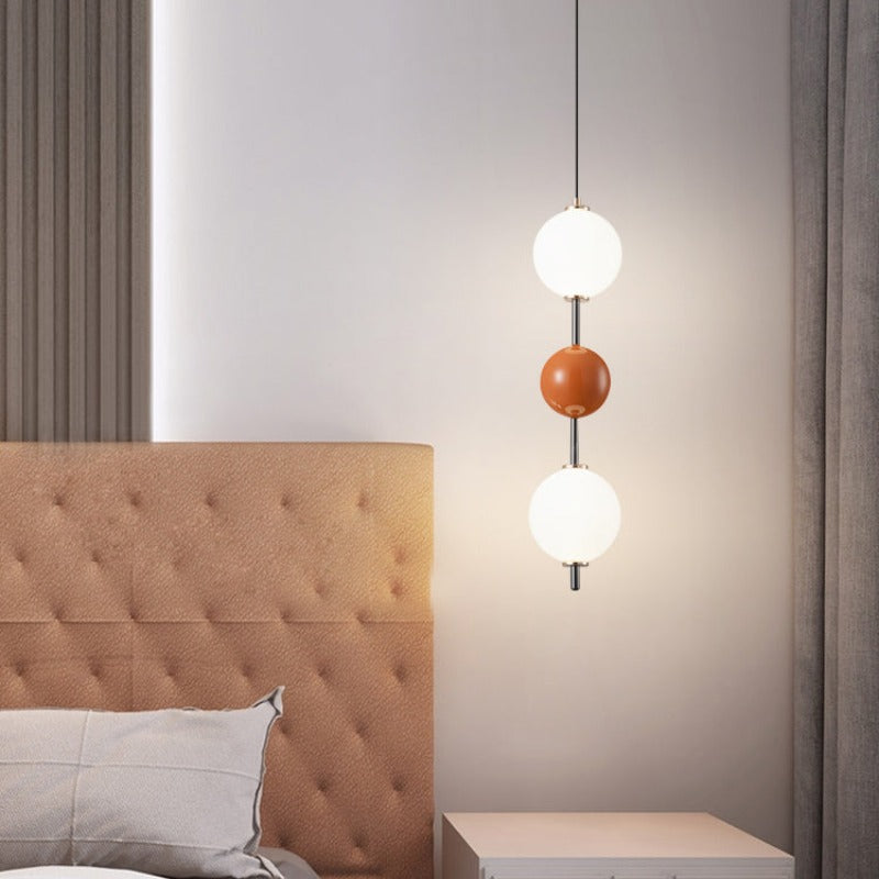 Modern pendant light in bedroom, Valentina style