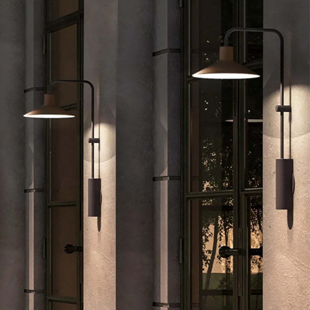 Modern minimalist outdoor wall lamp, warm light, Carins style