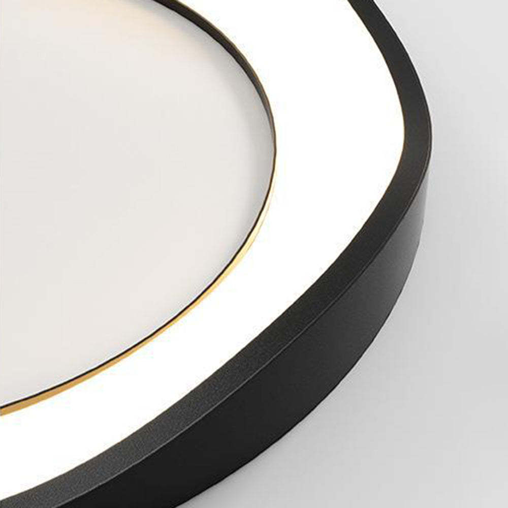 Arisha black pendant light close up.
