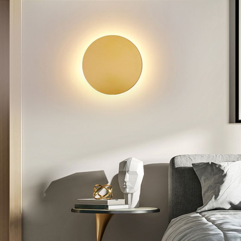 Orr Modern Round Wall Mounted Lamp, Metal, Bedside/Living Room