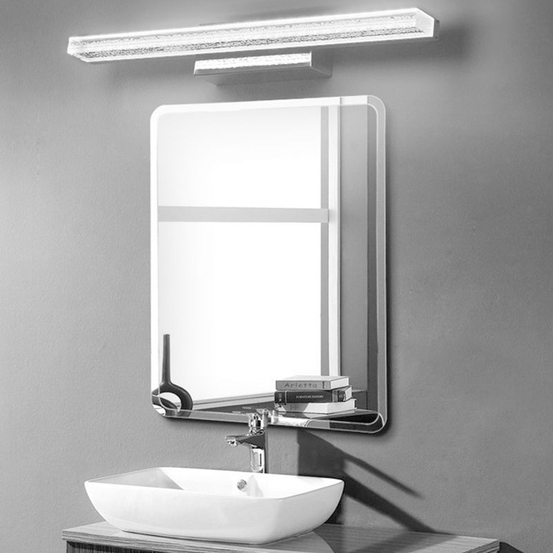 Modern bathroom mirror with Leigh wall lamp