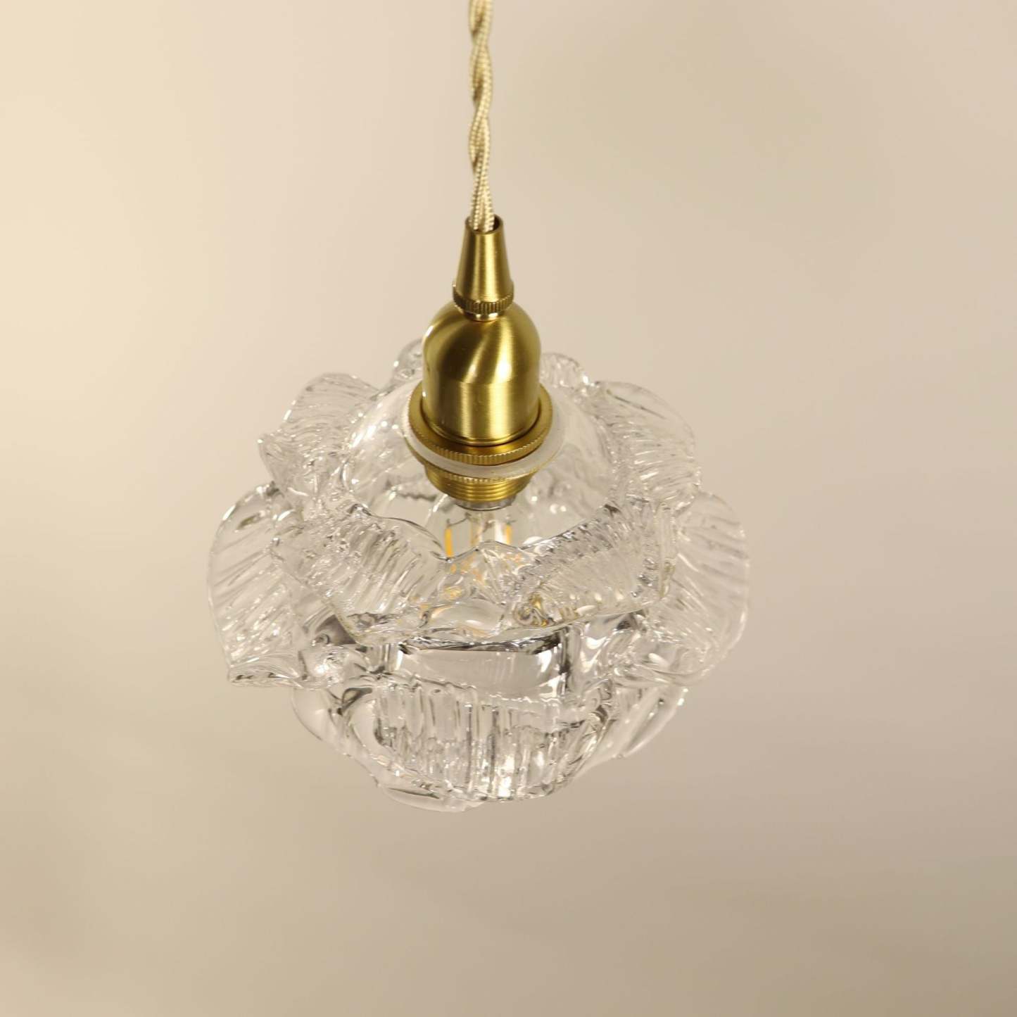 Clear glass Hailie pendant light with rose design
