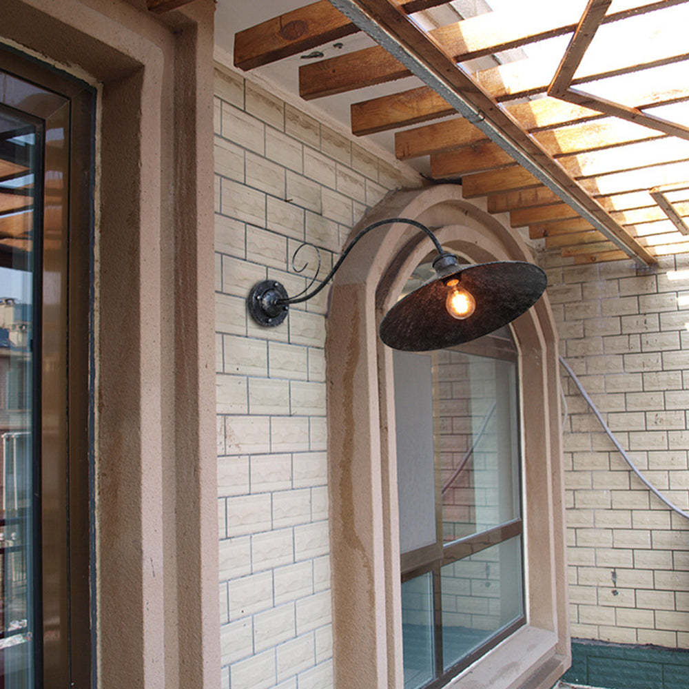 Alessio vintage metal outdoor wall lamp