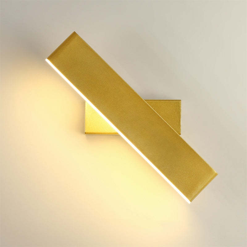 Aqsa metal wall lamp, rotatable. Las Sola Lighting.
