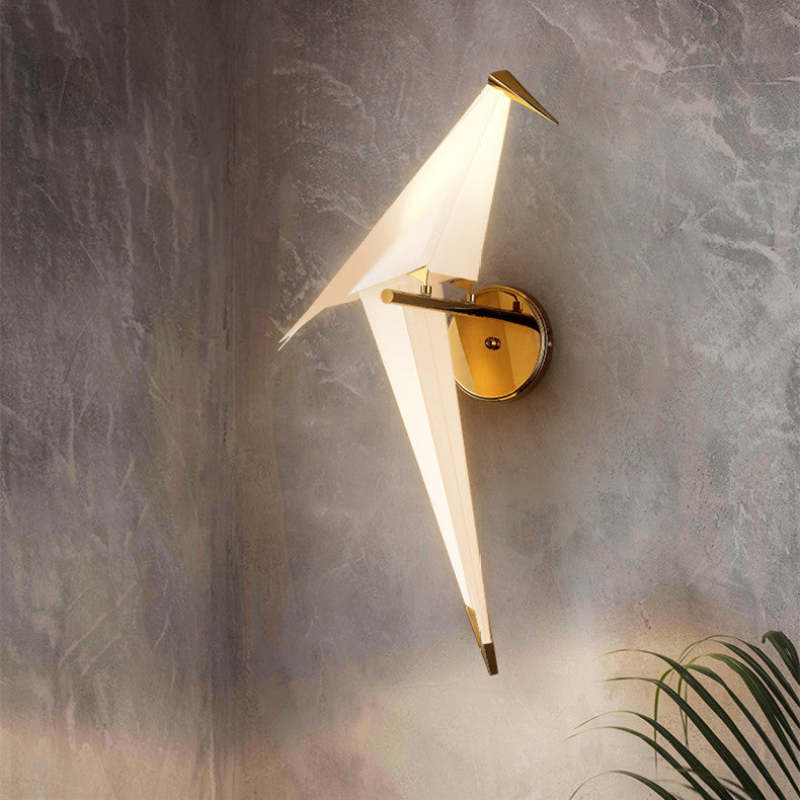 Clifford bird wall lamp, gold base, Las Sola