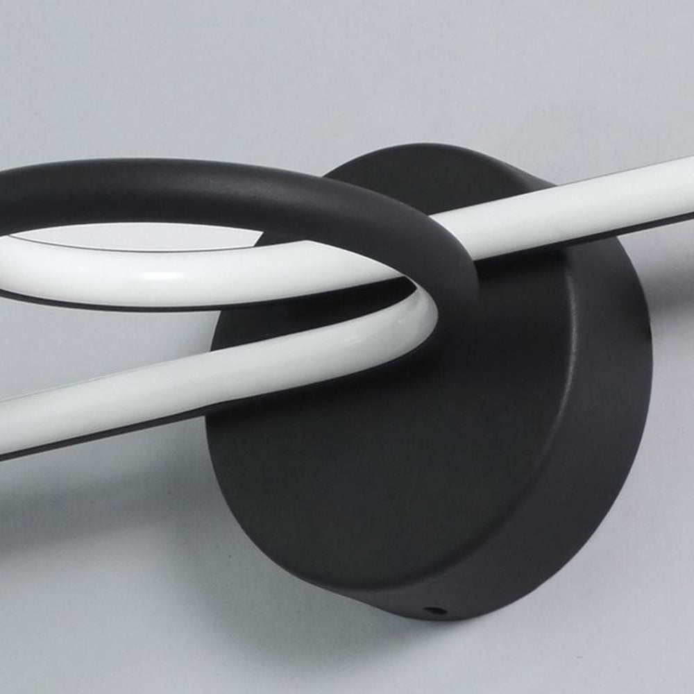 Black Leigh Foldable LED Wall Lamp
