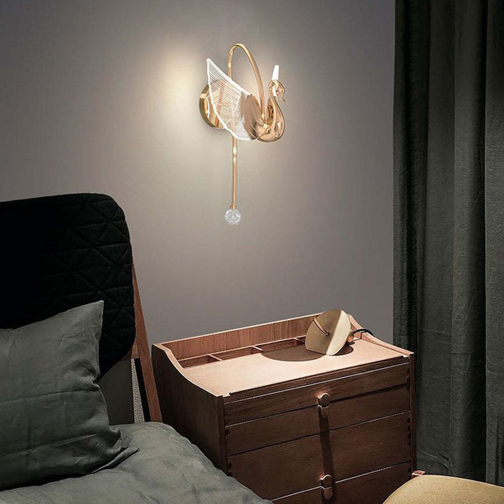 Art Deco swan wall lamp in a bedroom, Kady design