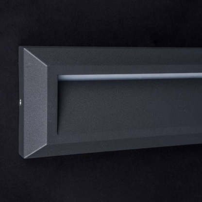 Black metal Orr deck step light for outdoor stairs, Las Sola