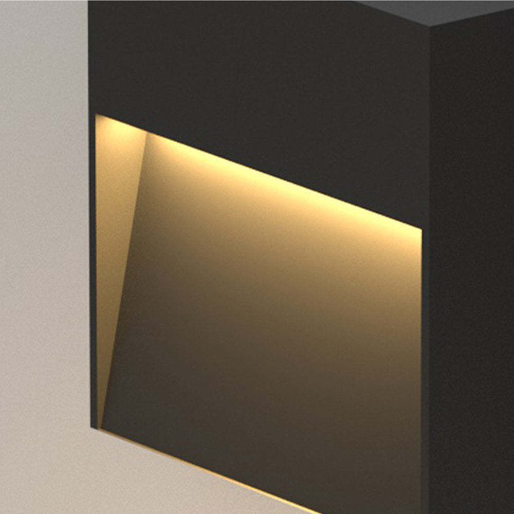 Orr Deck Step Light emitting warm light, modern design