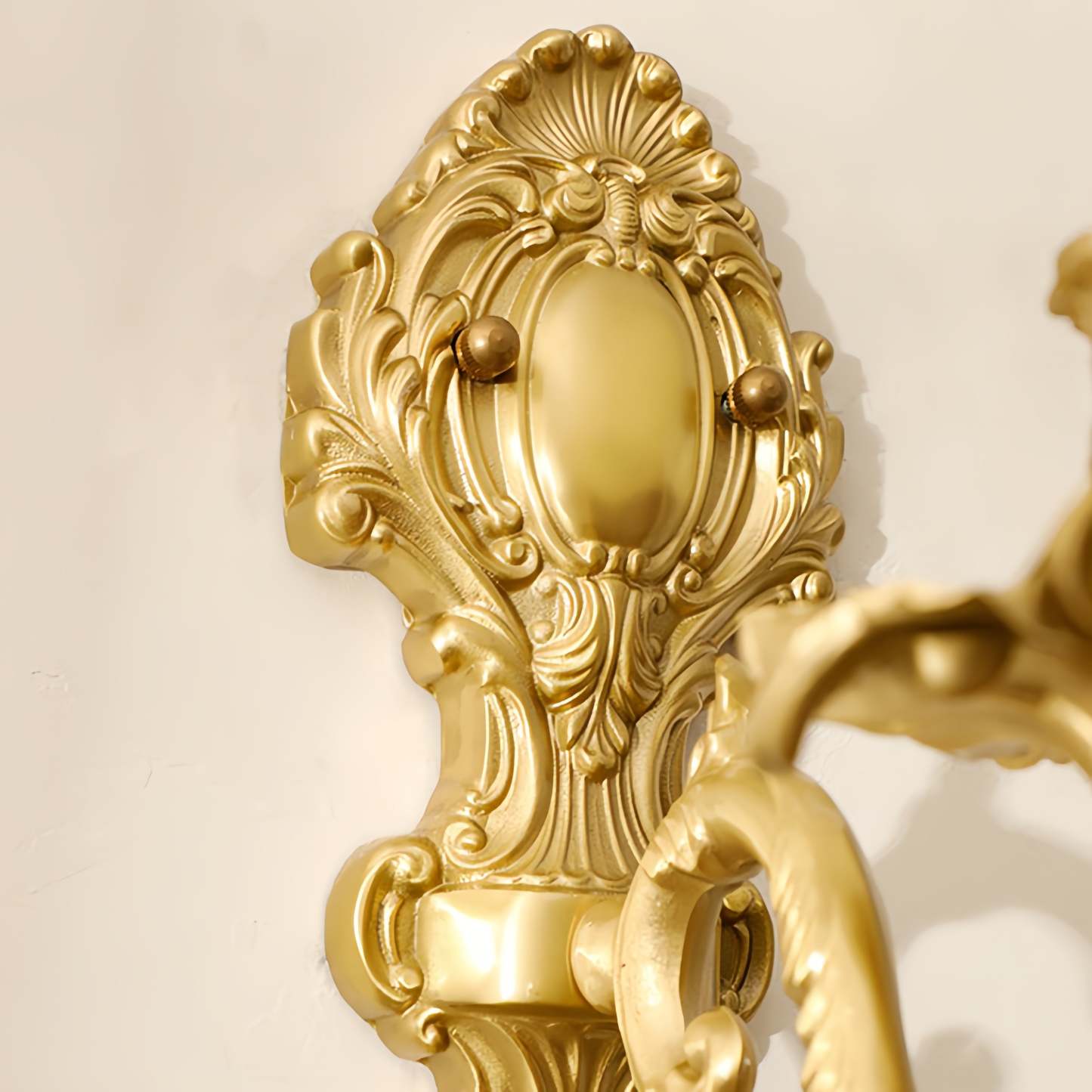 Vintage Alessio wall light, brass finish, crystal accents