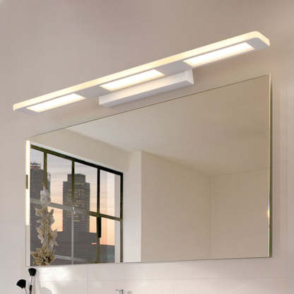 Modern Leigh bathroom wall lamp