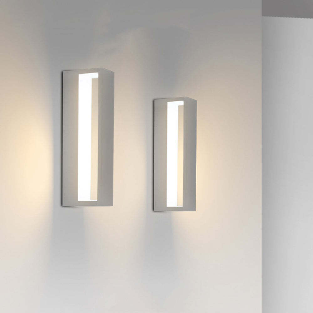 Orr Modern Outdoor Wall Lamp - Illuminated, Vertical Installation