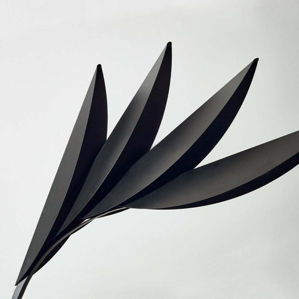 Clifford Modern Leaf Floor Lamp - Leaf detail