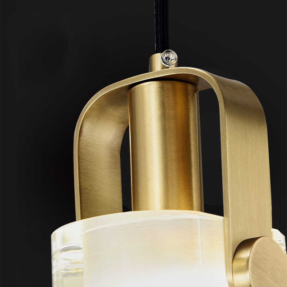 Close-up Kristy Classic Pendant Light detailing, metal and crystal