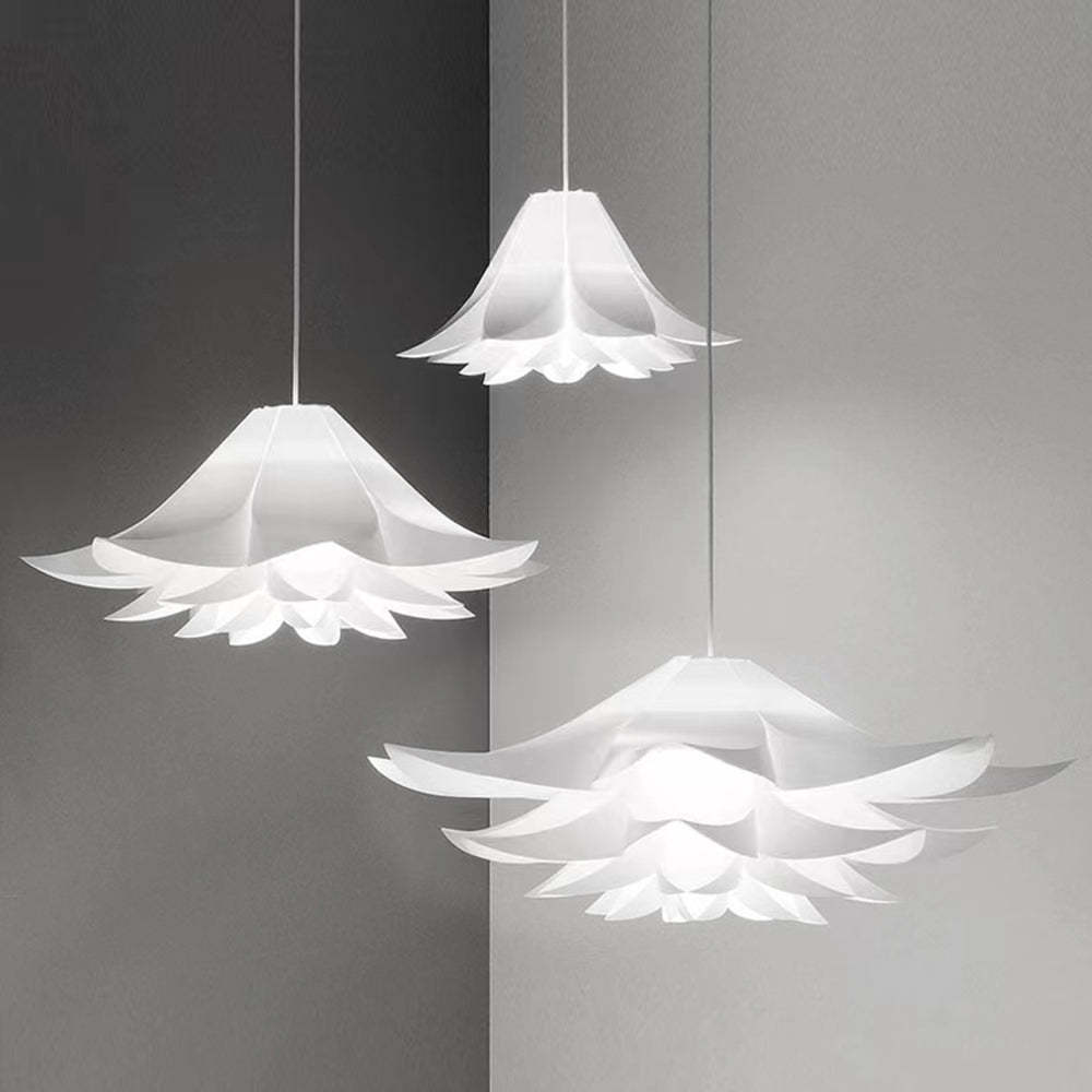 Bella Lotus Pendant Light: Nordic Style Illumination