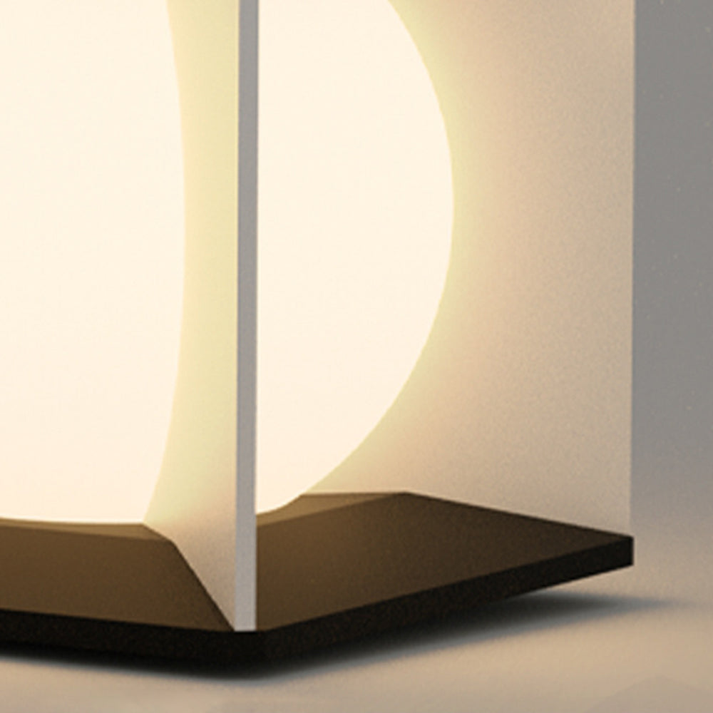 Elif Moon Light: Metal outdoor pier lighting detail