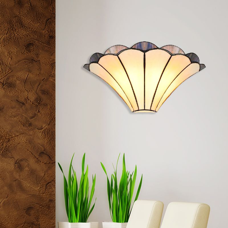 Alessio Flower Glass Wall Lamp in Living Room
