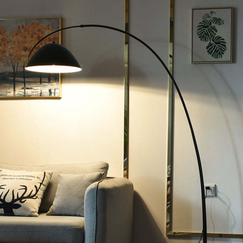 Avi Modern Floor Lamp over Sofa | Las Sola