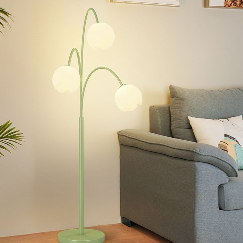 Green Lily Nordic flower floor lamp in living room
