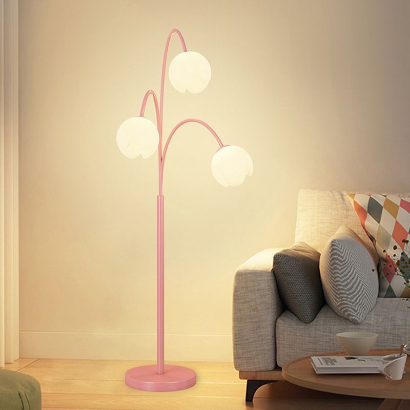 Pink Lily Nordic Flower Floor Lamp in Living Room
