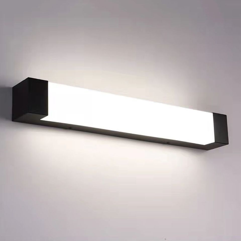 Orr minimalist linear wall lamp. Black metal & acrylic.